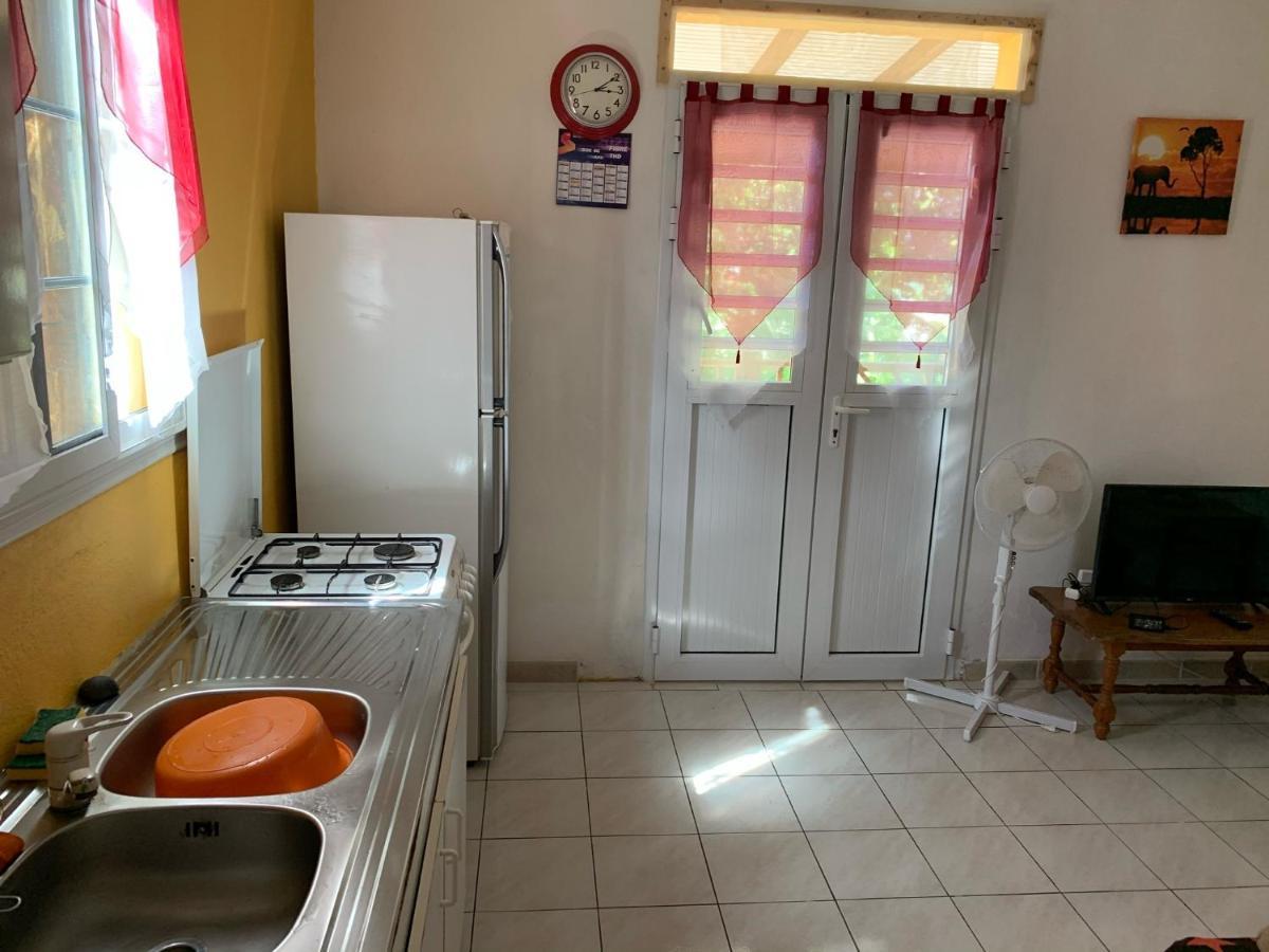 Chez Sidoine Meuble 1 Chambre Le Moule Eksteriør bilde
