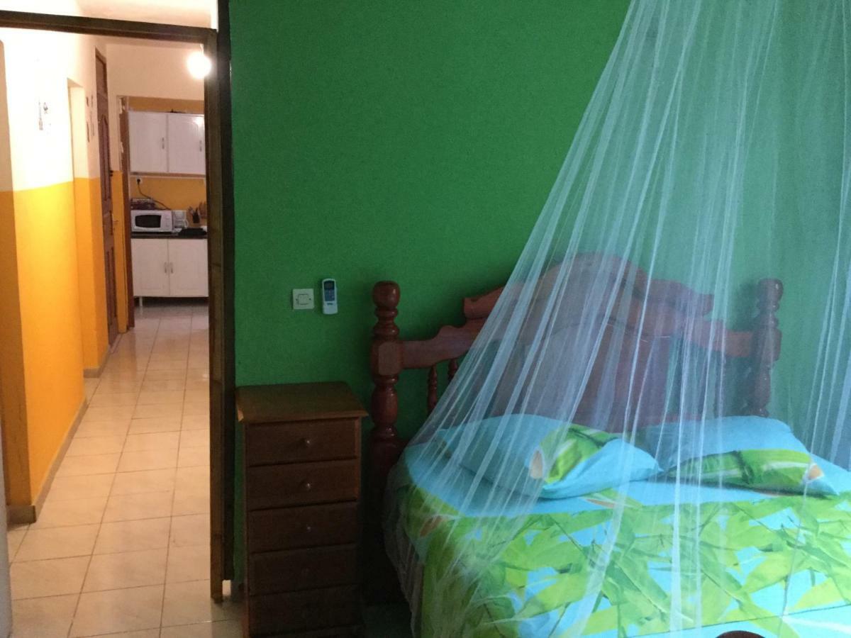 Chez Sidoine Meuble 1 Chambre Le Moule Eksteriør bilde